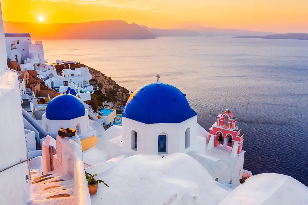 📍 Santorini